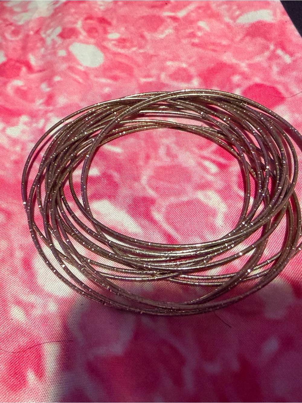 NWOT Vintage Silver Stacked Wire Diamond Cut Bangle Set